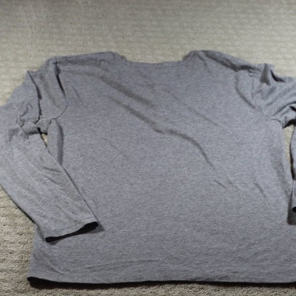 Eddie Bauer Size S Grey Long Sleeve Henley Shirt - LIKE NEW - Picture 6 of 6